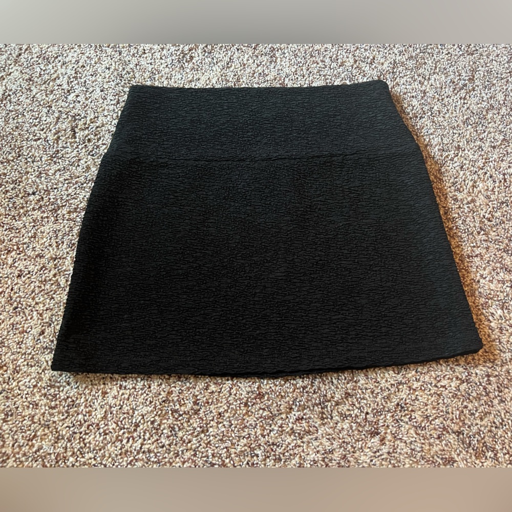 BNWT, Women’s skirt, Size M, Black